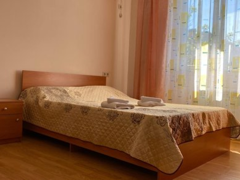 Двухместный номер с балконом, от 1 до 3 гостей, двуспальная кровать, балкон