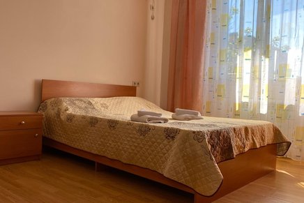 Двухместный номер с балконом, от 1 до 3 гостей, двуспальная кровать, балкон